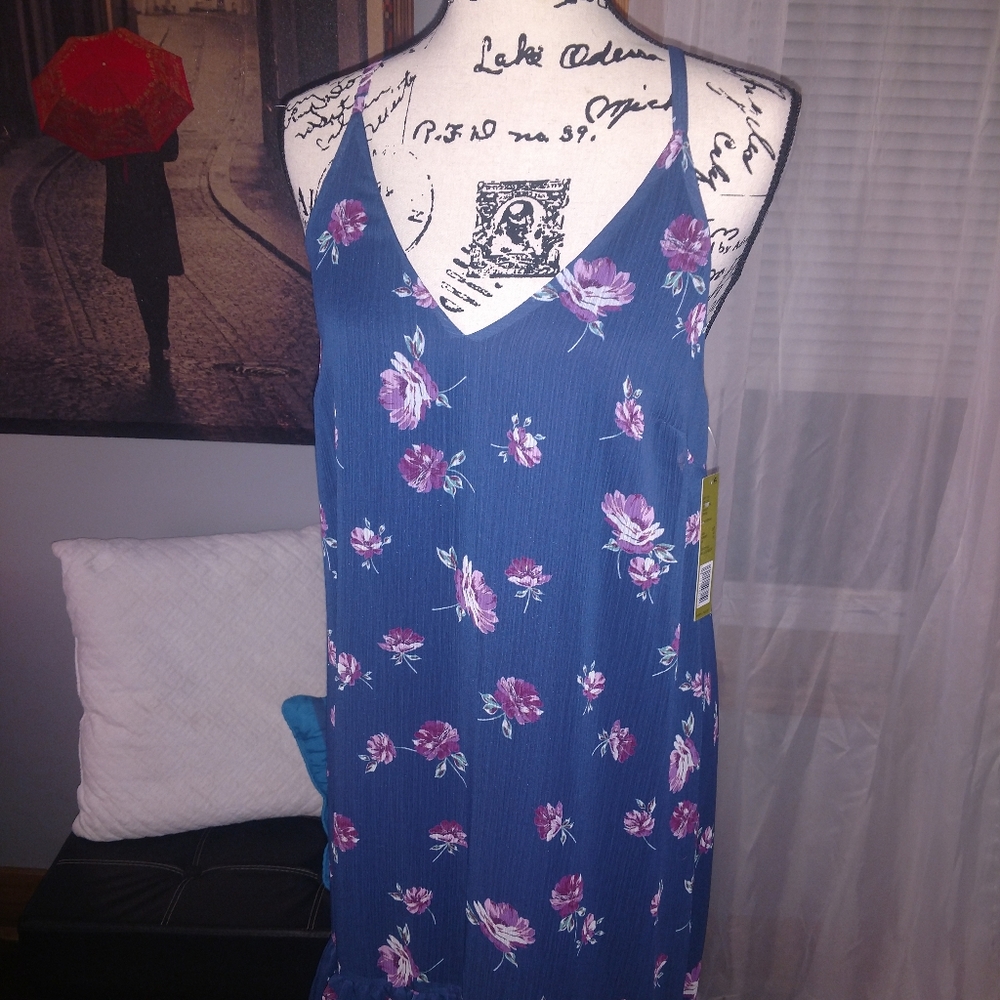 Gianni Bini NWT Navy Orchid dress